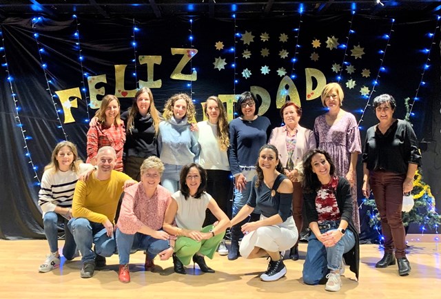 Los inventos que han cambiado nuestras vidas protagonizan la fiesta de Navidad del CEIP Joaquín Tendero