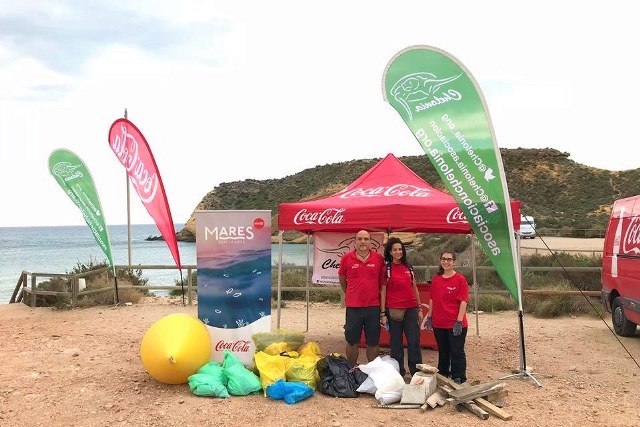 Cerca de cuatrocientos estudiantes de Águilas participan en el Proyecto Mares Circulares que persigue la reducción de la basura marina